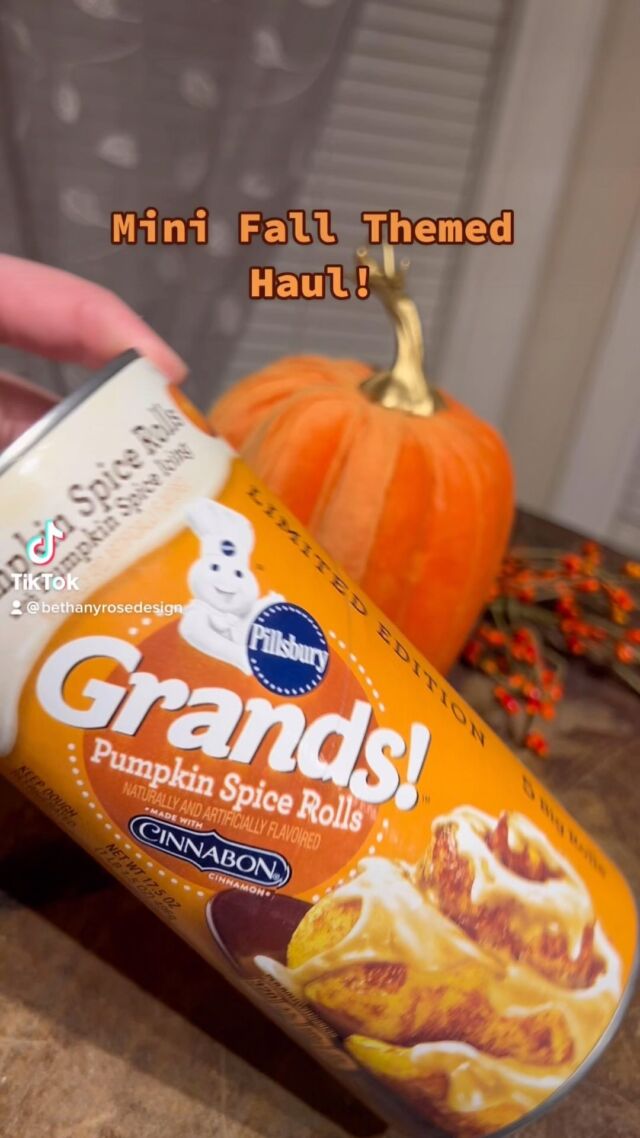 Mini fall-themed grocery haul! 🛒🎃 Which item would you try? 

#groceryhaul #groceryshopping #fall #fallfood #psl #pumpkinspice #donuts #pastry #lifestyle #lifestyleblogger #beauty #beautybloggers #fashion #fashionblogger #discoverunder10k 

#groceries #fall #groceryshopping #fallfood #